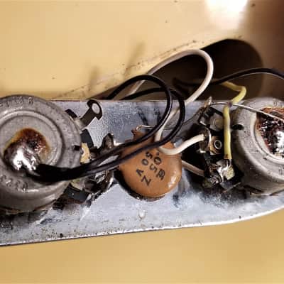 Left Handed 1971 Fender Tele Bass, 100% Original with OHSC, Investment Grade! image 19