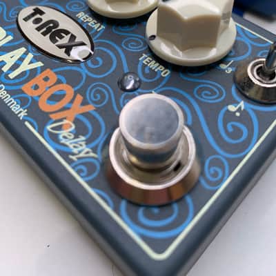 T-Rex Replay Box Delay 2010s - Graphic image 2