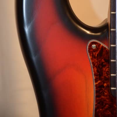 Atkinson P Bass 2012 Sunburst image 10