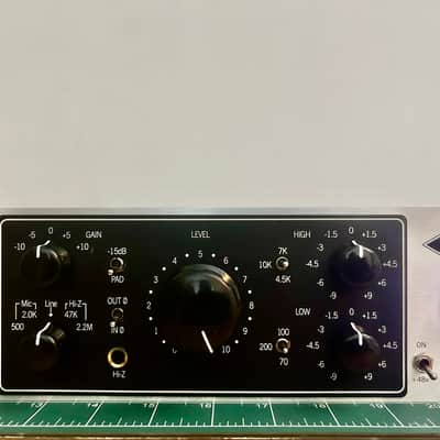 Universal Audio 6176 Channel Strip 2003 - Present - Silver image 2