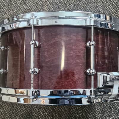 Ludwig Classic Maple 6.5x 14 snare Mahogany Stain image 7
