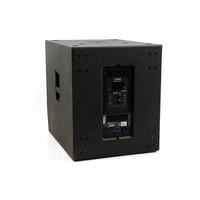 Yamaha DXS18XLF 18" 1,600W Powered Subwoofer Regular image 2