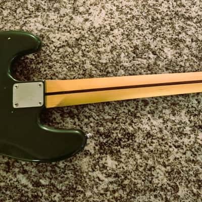 Disruptor Jazz Bass (Squire Parts-caster) - Racing Green Gloss image 6