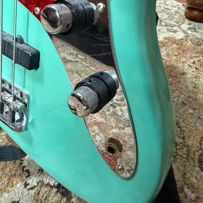 Fender Jazz Bass 2020 - Sea Foam Green image 2