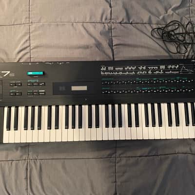 Yamaha DX7S