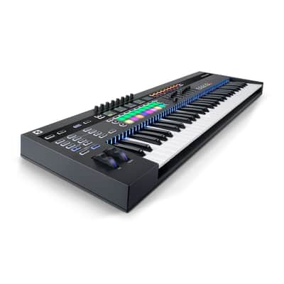 Novation 61SL MkIII - Refurbished image 3