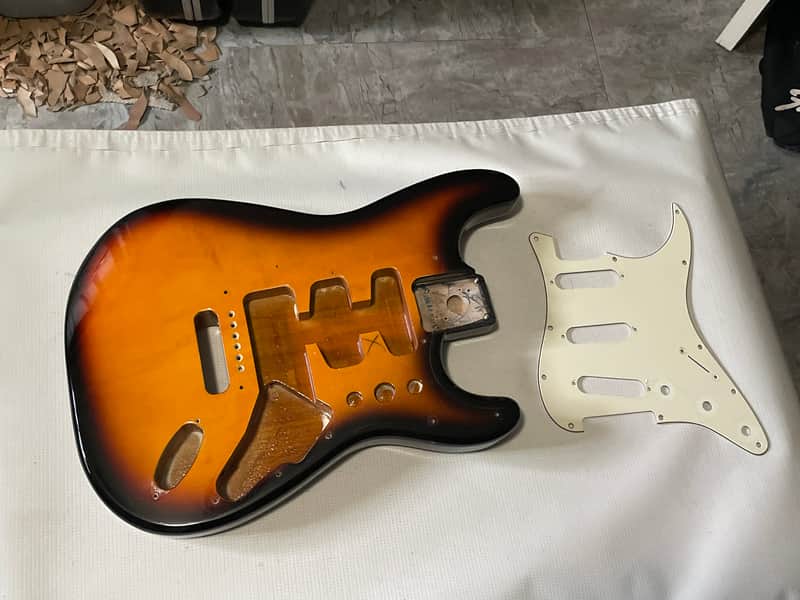 1997 MIM Fender Mexican Stratocaster 3TS 3 Tone Sunburst Guitar Body 6 Post Tremolo Ready image 1