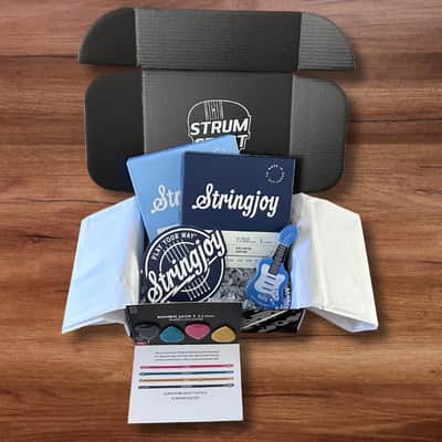 StrumCraft Picks & Strings Electric Guitar Gift Box | Stringjoy & Rombo image 2