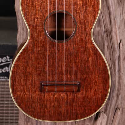 Martin Style 2 Mahogany Soprano Ukulele 1930s - Natural image 2