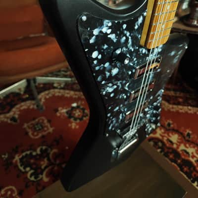 Krunk Ani Style Black Custom Guitar Soviet Era Reissue Rare USSR Retro image 3