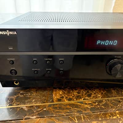 Insignia NS-R2001 - 2 Channel AM FM Stereo Receiver W/ Phono Input 200w Insignia NS-R2001 - 2 Channel AM FM Stereo Receiver W/ Phono Input 200w image 3