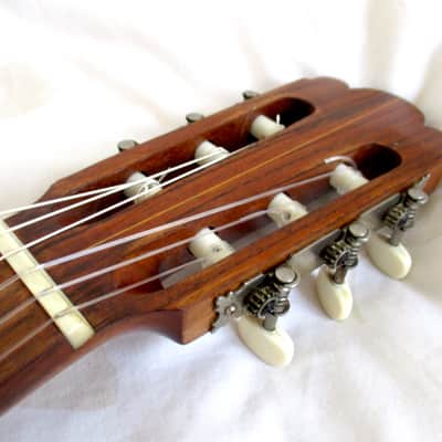 Aria  550 vintage classical guitar Japan  bone nut and saddle amazing tone,  player &  new set-up image 5