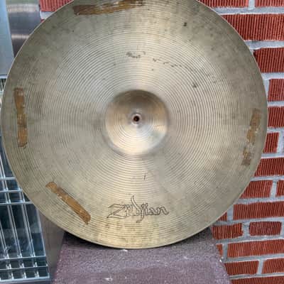 Zildjian Avedis 1970 22” Ride Heavy. Vintage image 8