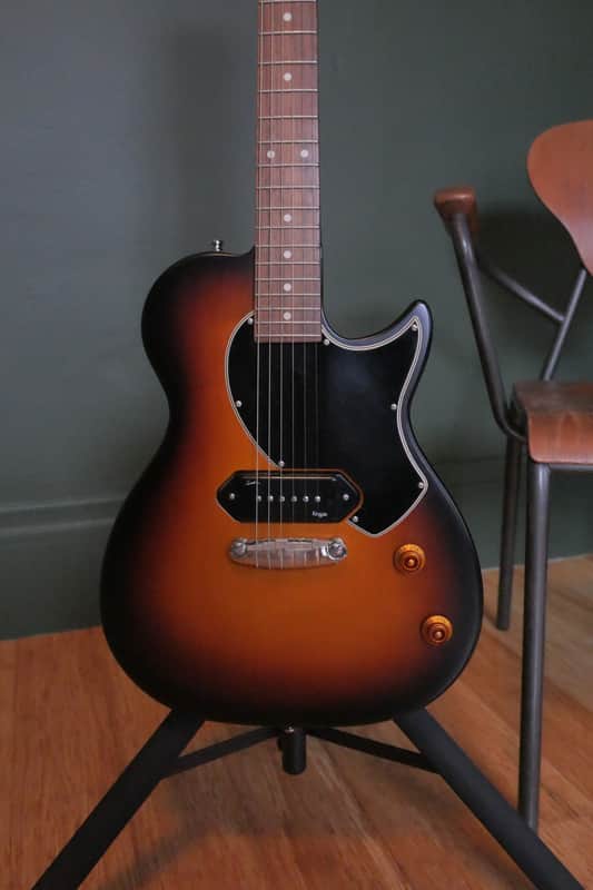 Godin Summit Classic SG – Kingpin P-90 – Sunburst – Excellent – Gig Bag Included image 1