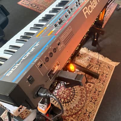 Roland Juno-106 61-Key Programmable Polyphonic Synthesizer 1984 - 1985 - Black image 7