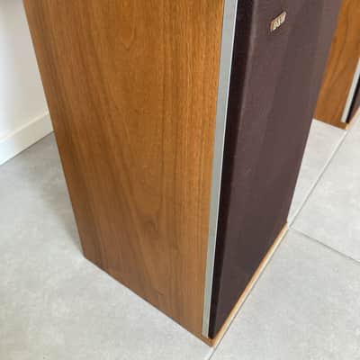 B&W Bowers & Wilkins DM 4 1973 Teak image 9