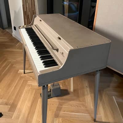 Wurlitzer 140B 64-Key Electric Piano 1964 - 1967 - Beige image 3