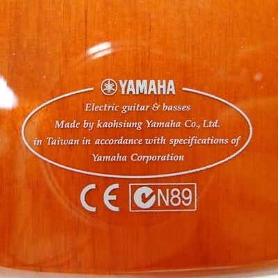 Yamaha RGX820Z Stereo Piezo Electric Guitar image 10