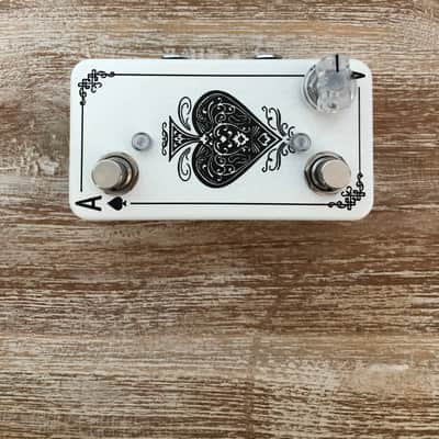 Lovepedal Tchula Boost - Ace Graphic image 2