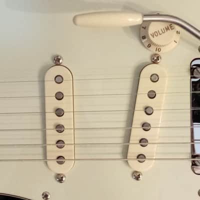 PUSH-IN 3/16 FENDER Professional 4,66mm Gilmour 4¾ SHORT ARM BLACK STRAT Or REDSTRAT 5⅕ Leva Corta For Strat Pro 10/32 2Point Sync Trem Fender Wilkinson - Gotoh image 8