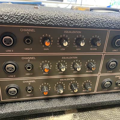 Peavey XM6 Mixer Amp image 3