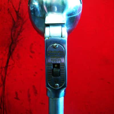 Vintage 1940's Electro-Voice 950 Cardax Crystal Microphone Hi Z with period E.V 423A desk stand DISPLAY image 4