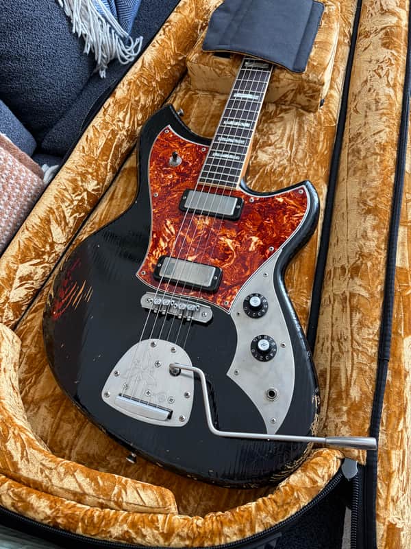 Novo Custom Series Serus J | Bull Black over '64 3-Tone Sunburst image 1
