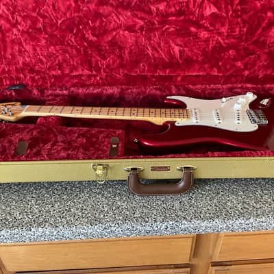 Fender American Special Stratocaster with Maple Fretboard 2013 - Candy Apple Red (Fender Tweed Case included) image 5