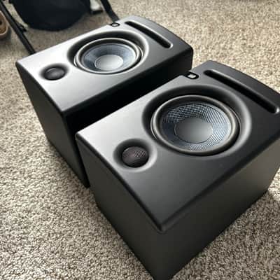PreSonus Eris E5 2-Way 5" Active Studio Monitor (Pair) 2013 - Present - Black image 3