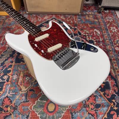 Fender Mustang Traditional 60's Olympic White Rosewood image 6
