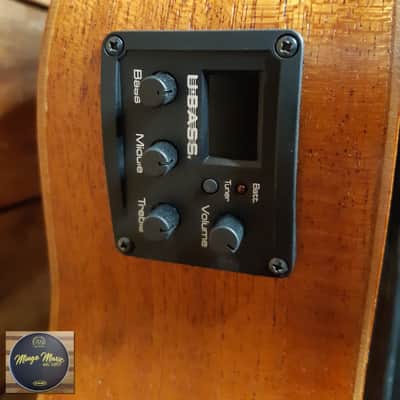 Kala Nomad-FS acoustic-electric U-Bass. Gig bag included. image 8
