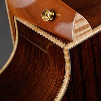 McPherson 4.0 Camrielle 2011 - Gloss image 6