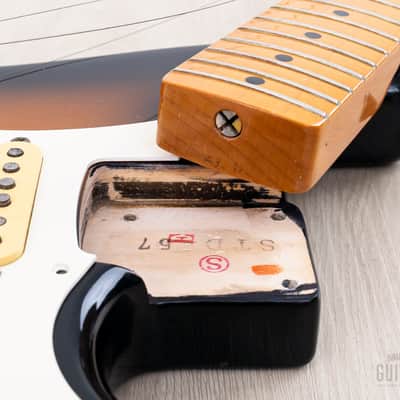 1992 Fender Stratocaster ‘57 Vintage Reissue ST57-53 Sunburst, Japan MIJ Fujigen image 17