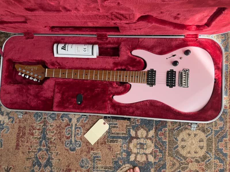 Ibanez AZ2402-PKF Prestige 2019 - 2020 - Pink Flat image 1