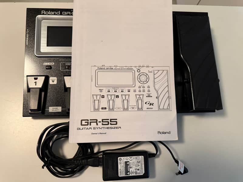 Roland GR-55S Guitar Synthesizer