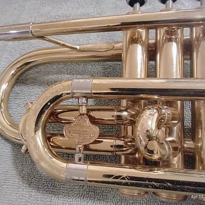 Holton C-602 Collegiate 1971 - laquered brass image 17