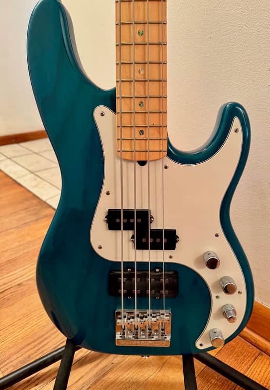 Fender American Deluxe Precision Bass - Transparent Teal Blue image 1