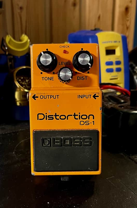 Boss DS-1 Japan (Black Label) 1982 - 1988 - Orange image 1