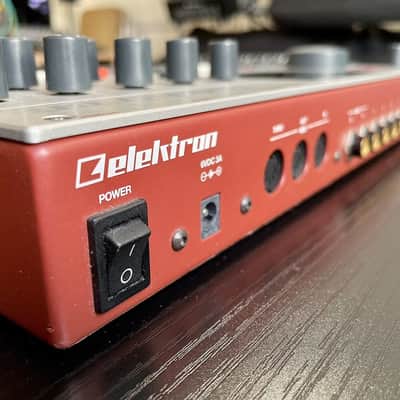 Immagine RED Anniversary Elektron Machinedrum SPS-1UW MKII (RARE): Mint with original packaging intact - 3