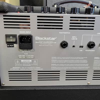 Blackstar Unity Series U250 250-Watt 1x15" Bass Guitar Combo Amp image 11