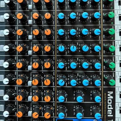 TASCAM Model 16 Multitrack Recorder / Mixer / Audio Interface 2019 - Present - Black with Wood Cheeks image 3