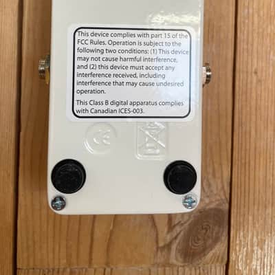 Electro-Harmonix Octavix Octave Fuzz 2015 - Present - Blue / Purple / Black image 3