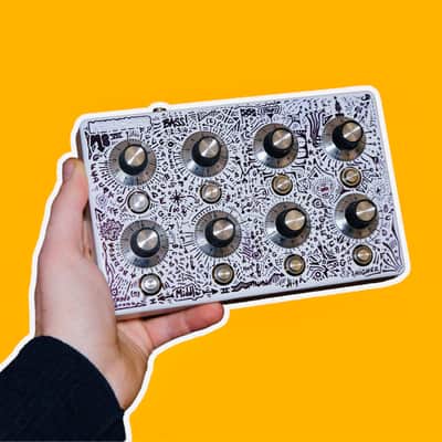 KRISCHER - M8 / analog polyphonic synth image 1