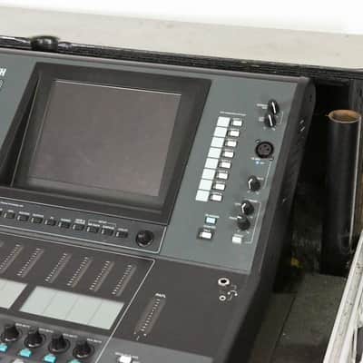 Allen & Heath iLive-T112 Console with Road Case and iDR-48 Stage Box CG012MM *ASK FOR SHIPPING* image 4