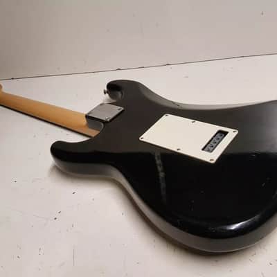 1987 SQUIER by FENDER STRATOCASTER JAPAN image 3