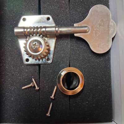 Fender Bass Tuning Machine 2012-2013 - Chrome image 1