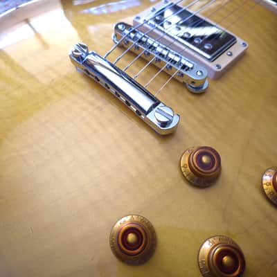 Gibson Les Paul Standard Plus 2008 - Honeyburst image 9