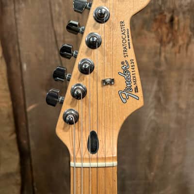 Fender Standard Stratocaster HSS 2008 - Electron Blue image 7