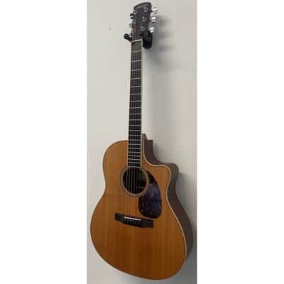L'Arrivee LV03RE Grand Auditorium Electro Acoustic Guitar with Hardcase Pre-Owned image 2
