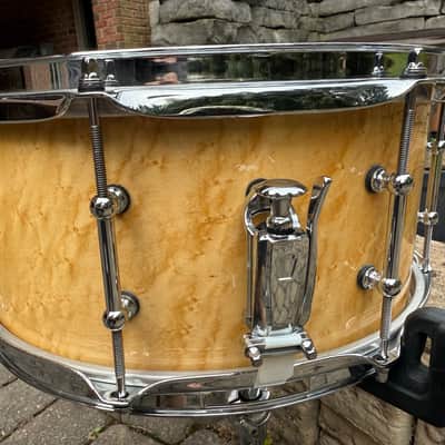 Ludwig LS403CAN150 Canada 150th Anniversary Edition 1867-2017 6.5x14 Birdseye Maple 10 PLY Classic Maple - Gloss Lacquer Snare Drum MINT image 8